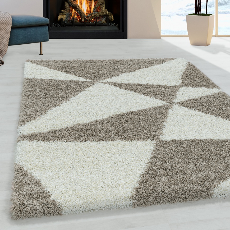 Tango Shaggy Geometric Beige Rug